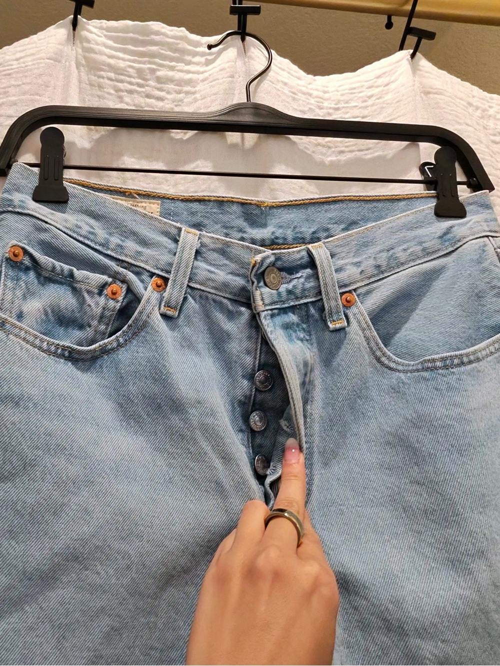 Levi's 501 Original Fit Button Fly Light Wash Straight Ankle Jeans W27 L26 - Picture 3 of 5